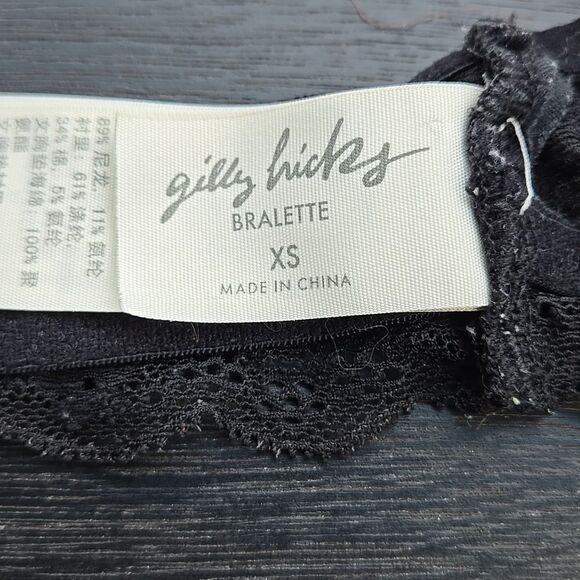 Gilly Hicks Top Womens XSmall Black Halter Bralette Lace V Neck Open Back Boho - Picture 6 of 16